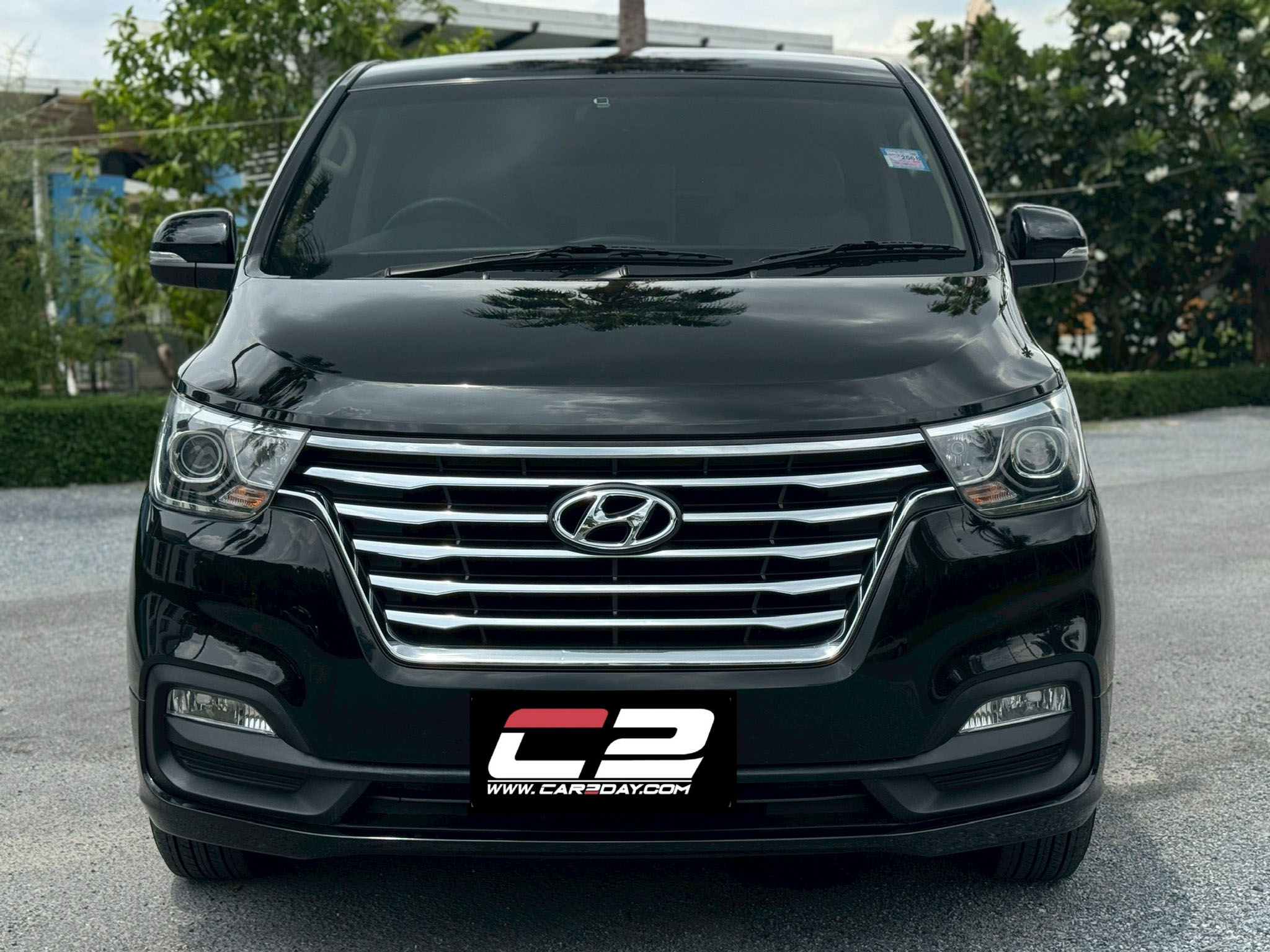 2019 Hyundai H1 Elite