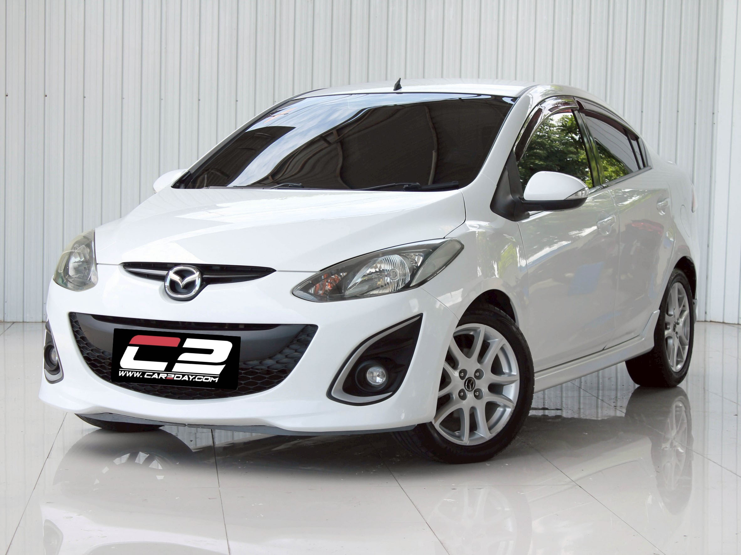 2012 MAZDA MAZDA2 1.5 Spirit