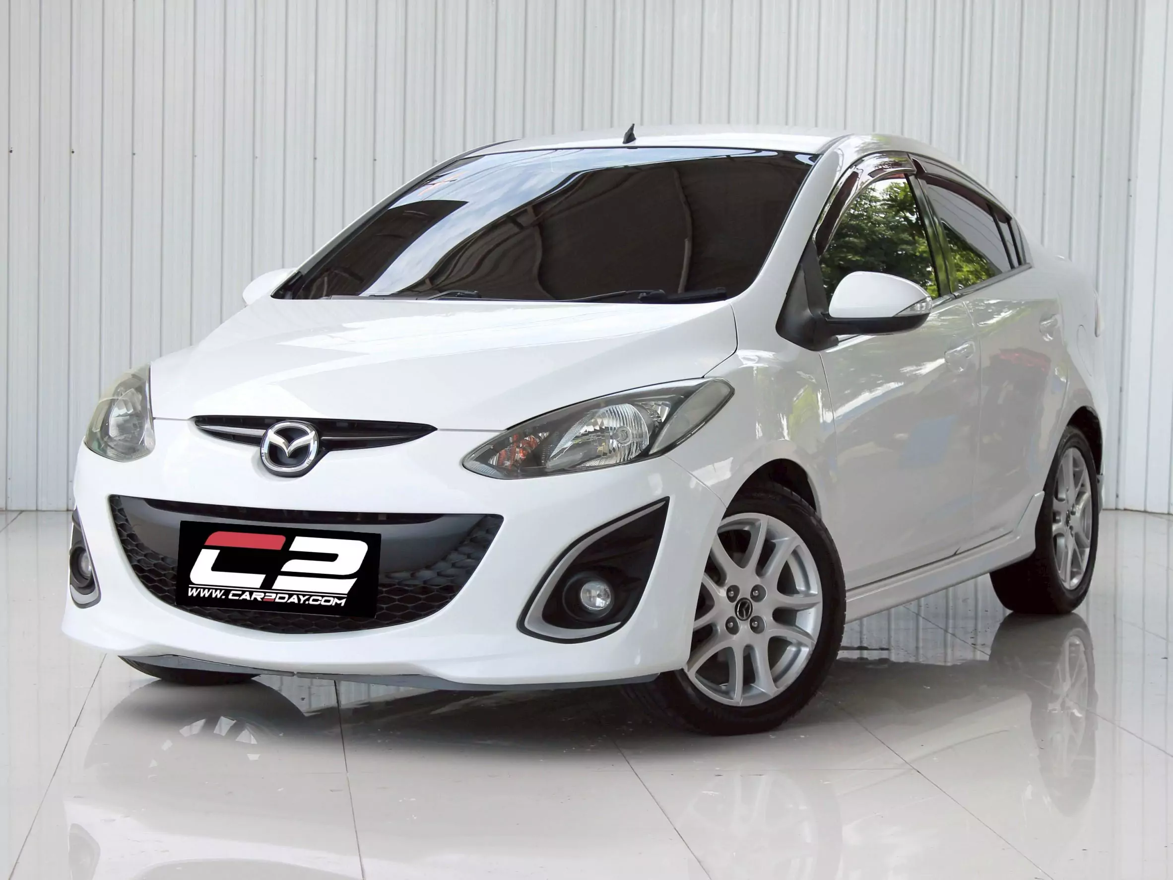 2012 MAZDA MAZDA2 1.5 Spirit