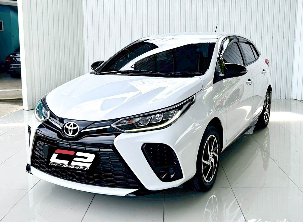2022 TOYOTA YARIS 1.2 SPORT