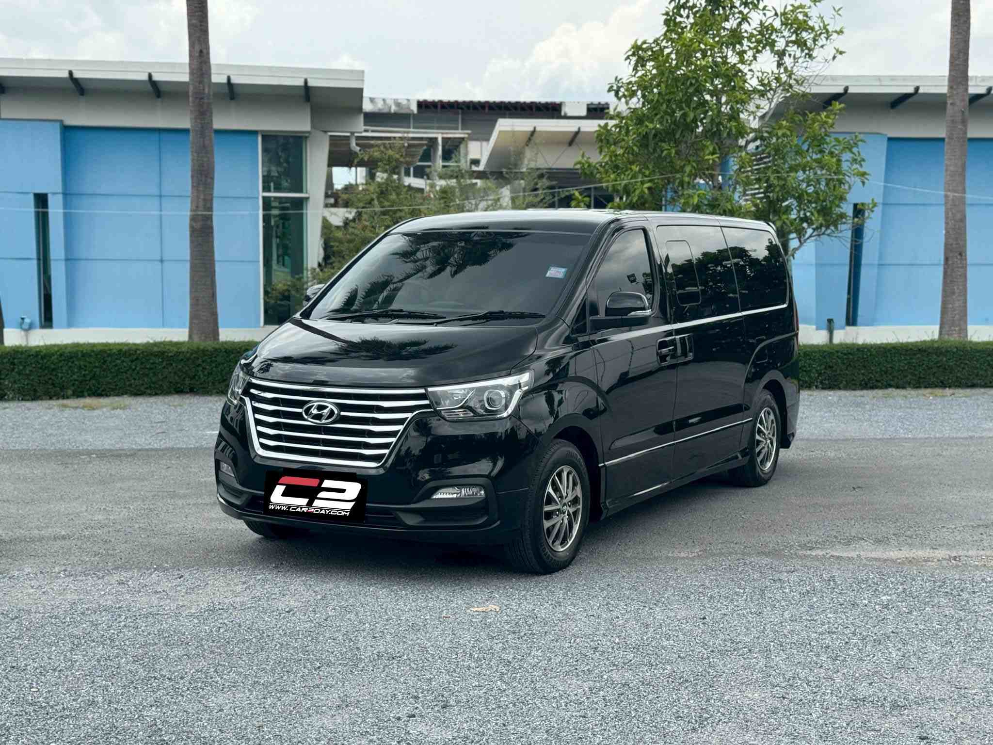 2019 Hyundai H1 Elite