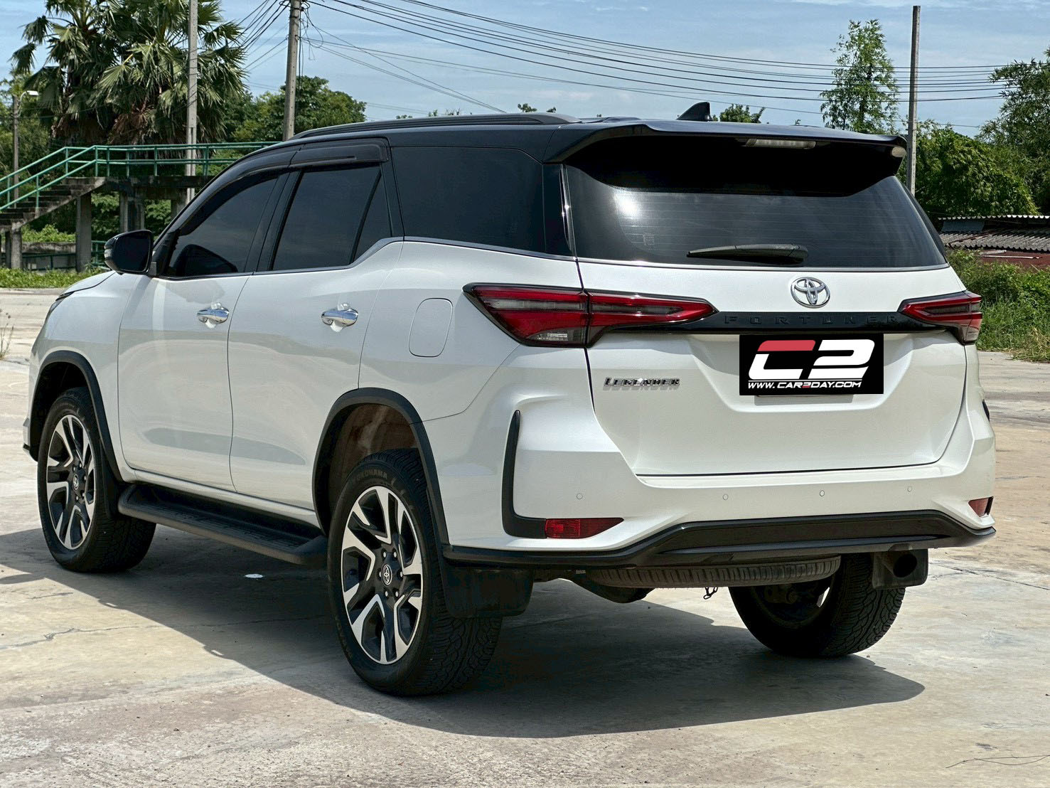 2021 TOYOTA FORTUNER Legender 7st Auto 6sp RWD 2.4V 2 WD