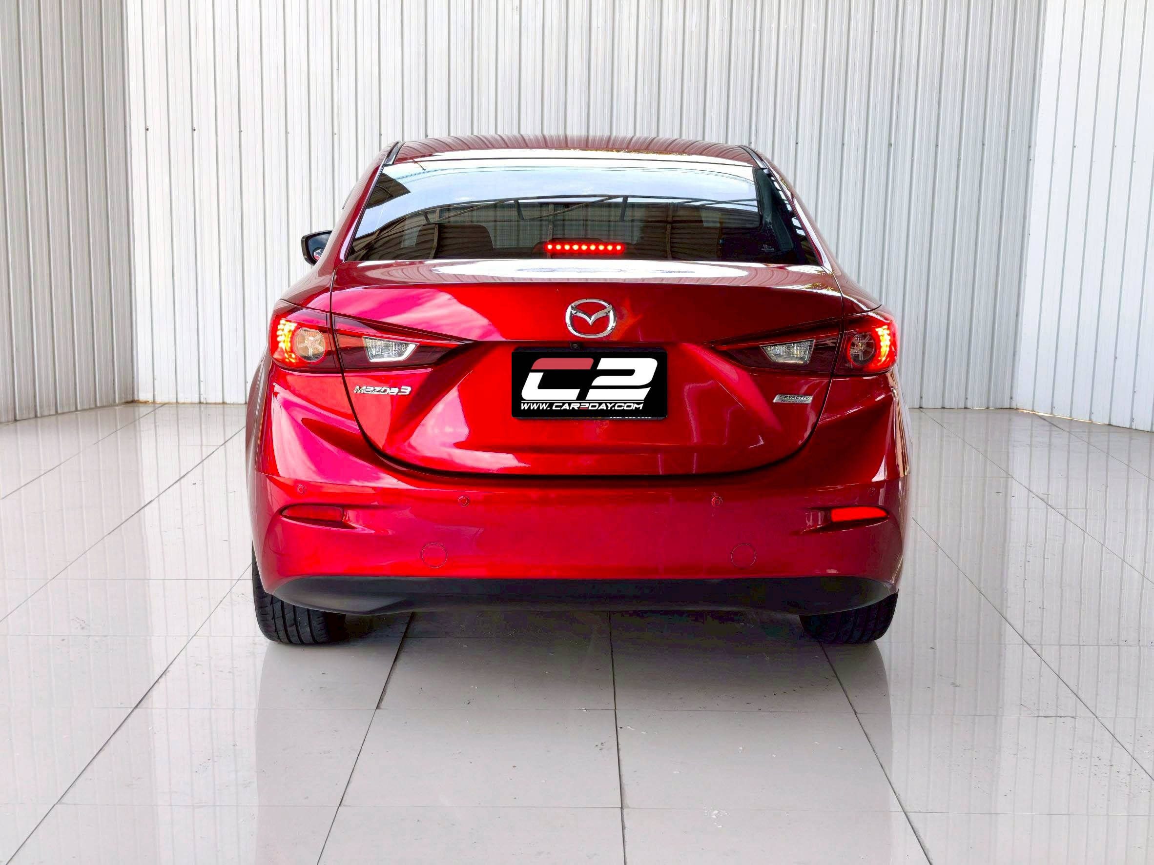 2019 MAZDA MAZDA3 2.0 S