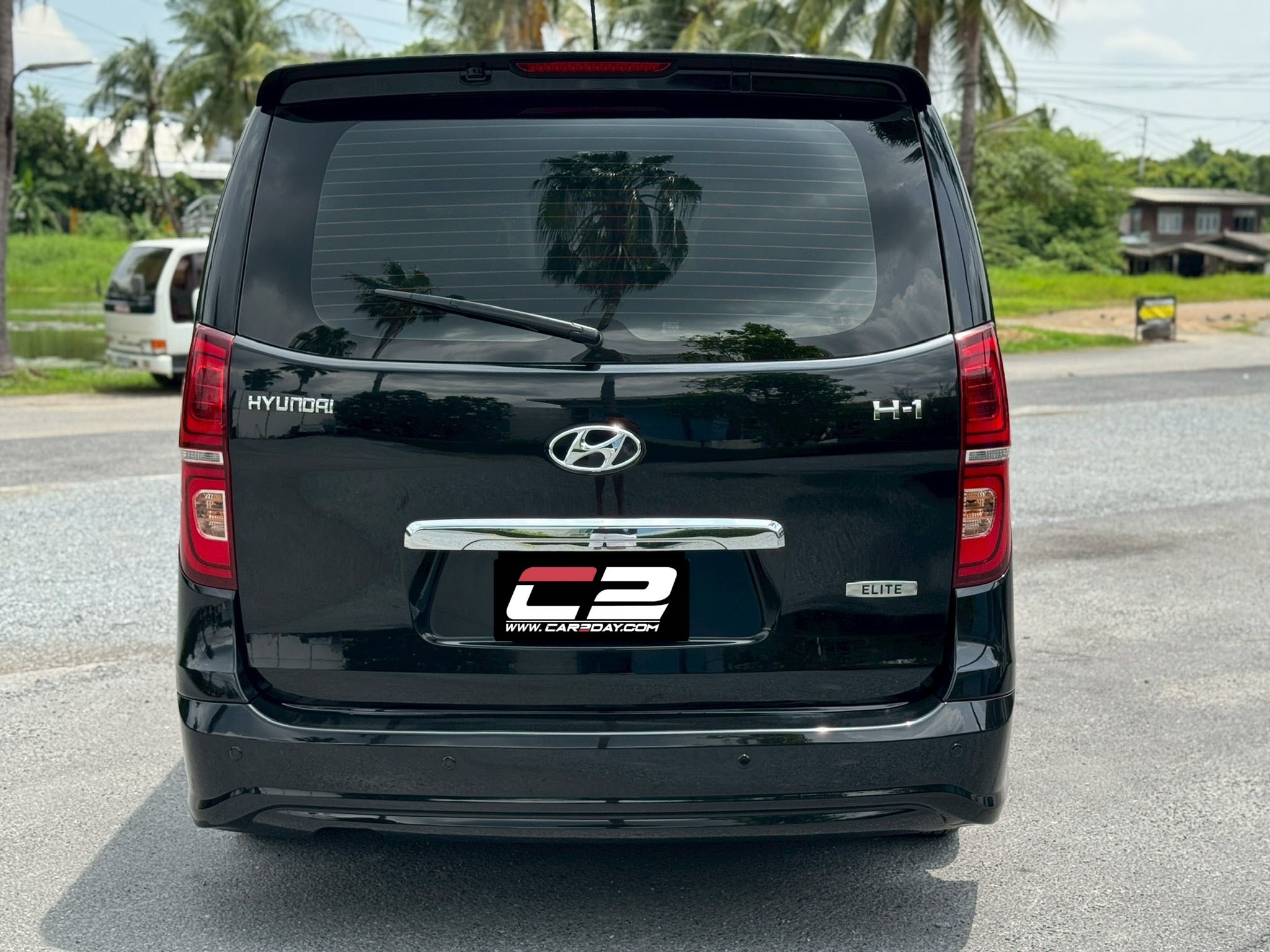 2019 Hyundai H1 Elite