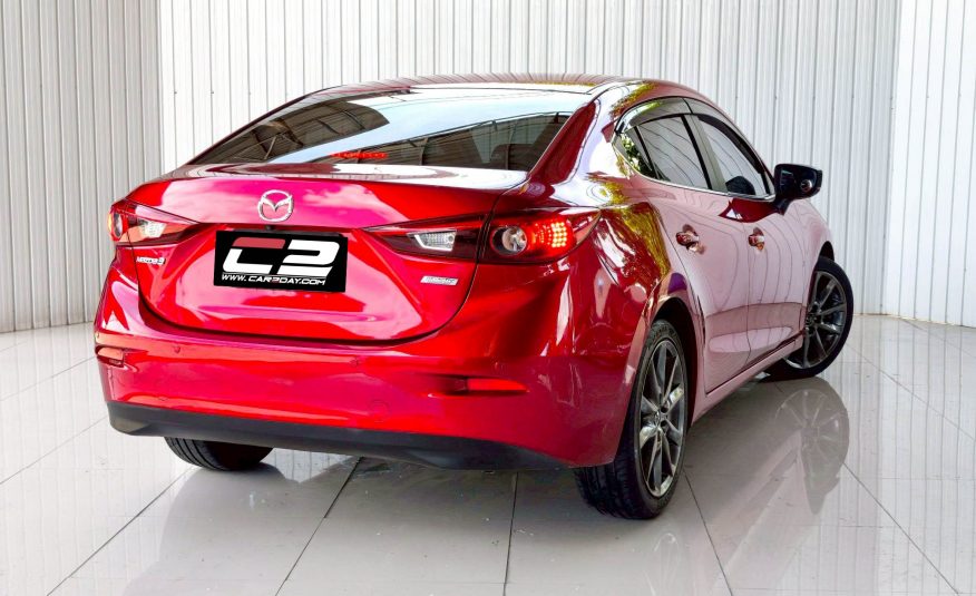 2019 MAZDA MAZDA3 2.0 S