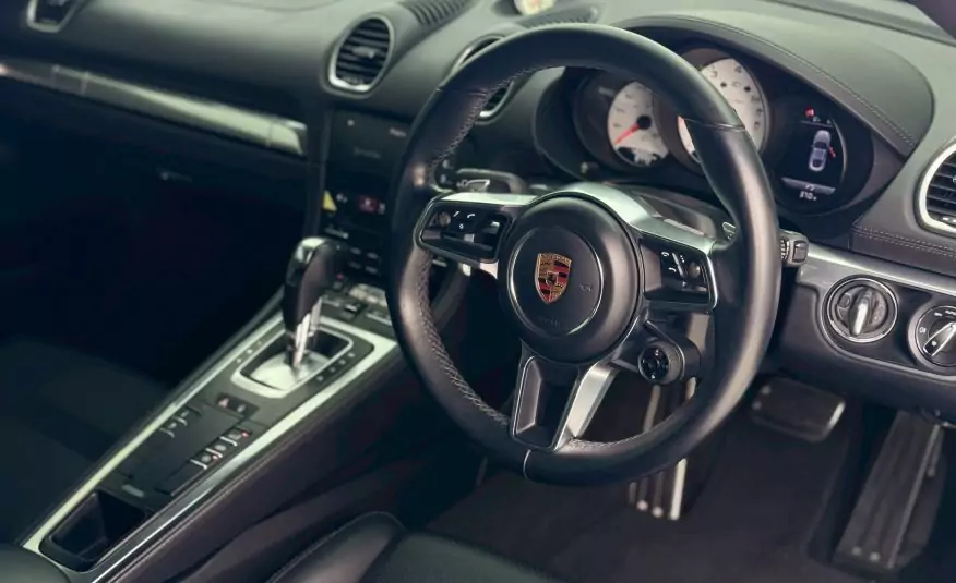 2017 Porsche 718 Cayman S