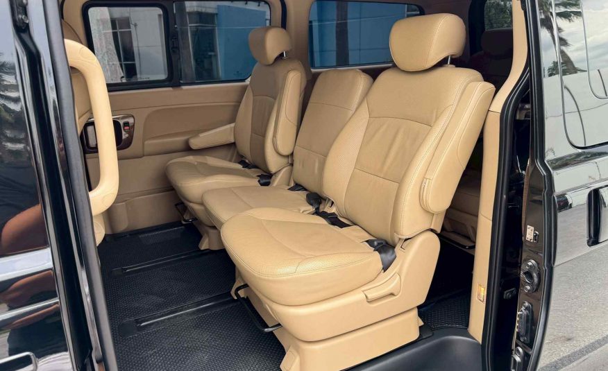 2019 Hyundai H1 Elite