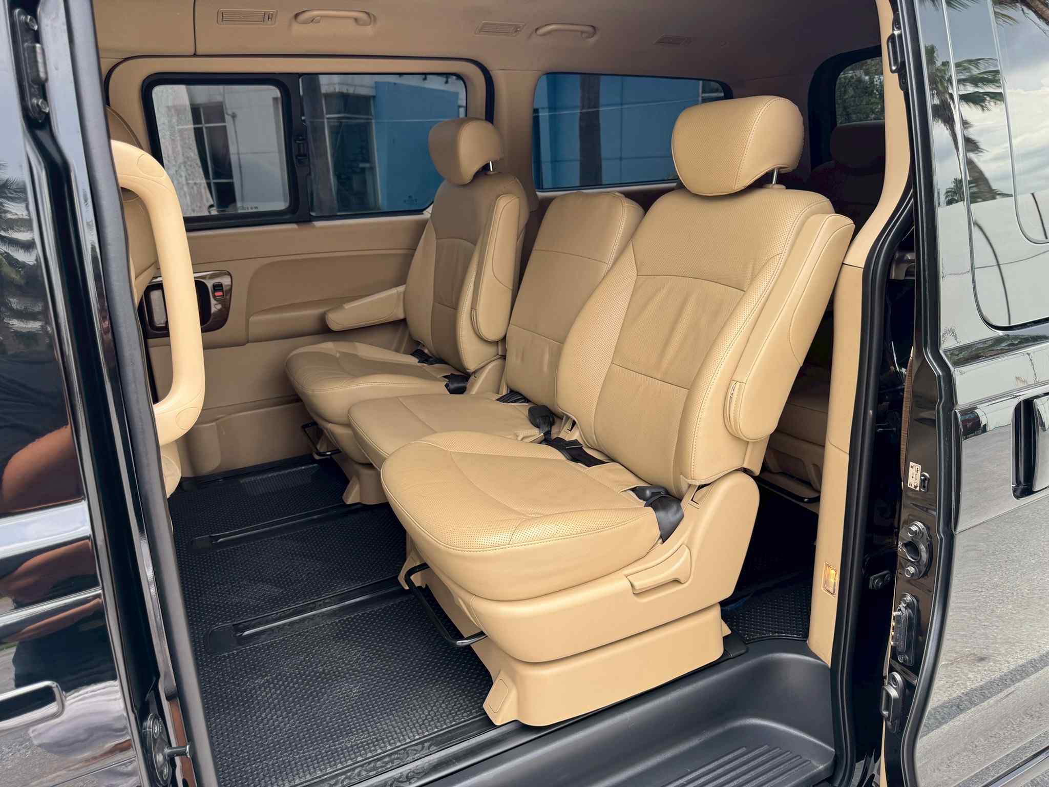 2019 Hyundai H1 Elite