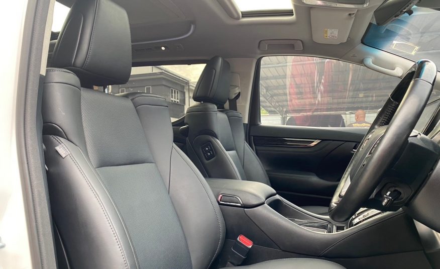 2022 TOYOTA ALPHARD 2.5 SC PACKAGE
