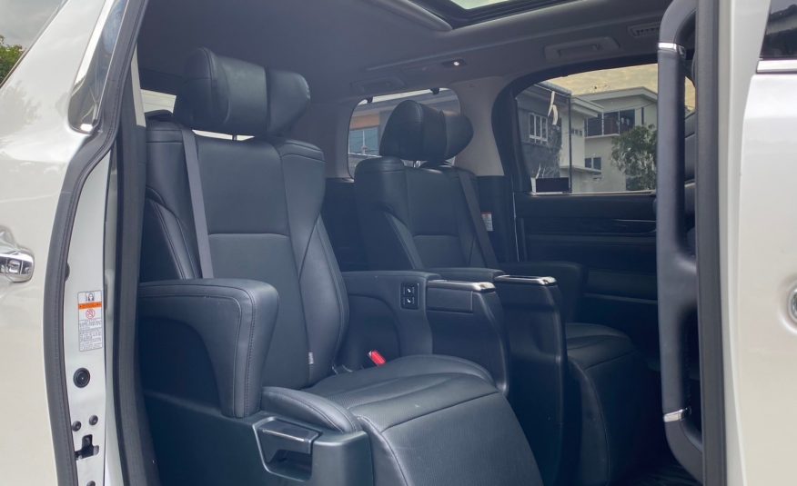 2022 TOYOTA ALPHARD 2.5 SC PACKAGE