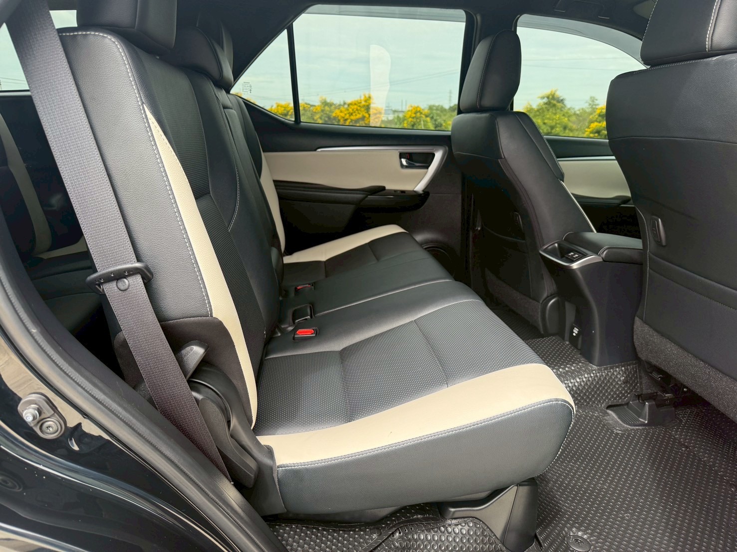 2021 Toyota Fortuner 2.8 LEGENDER 4WD
