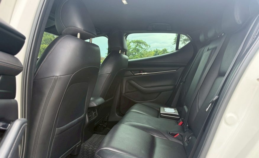 2019 MAZDA 3 SP Sports 2.0