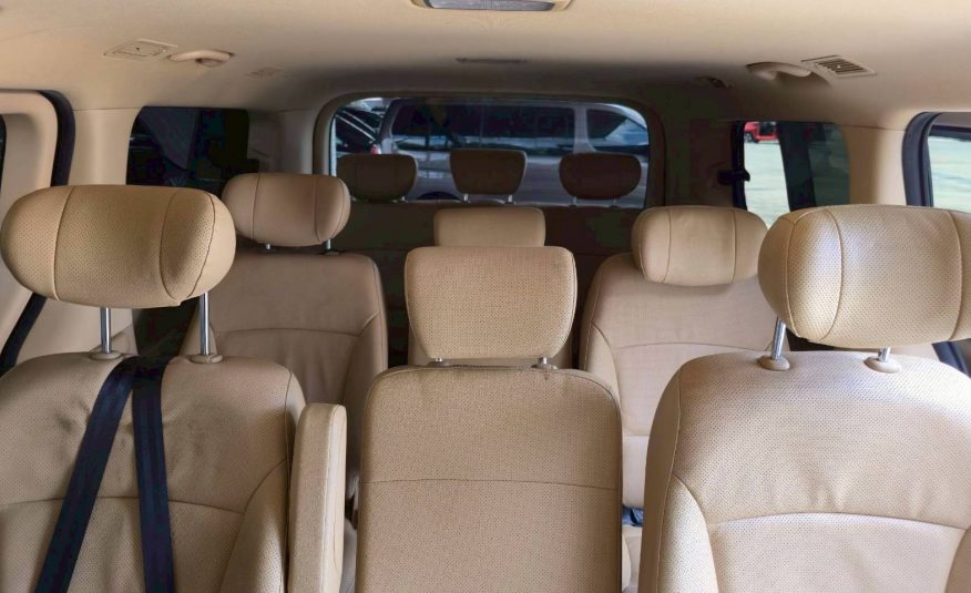 2019 HYUNDAI H1 DELUXE