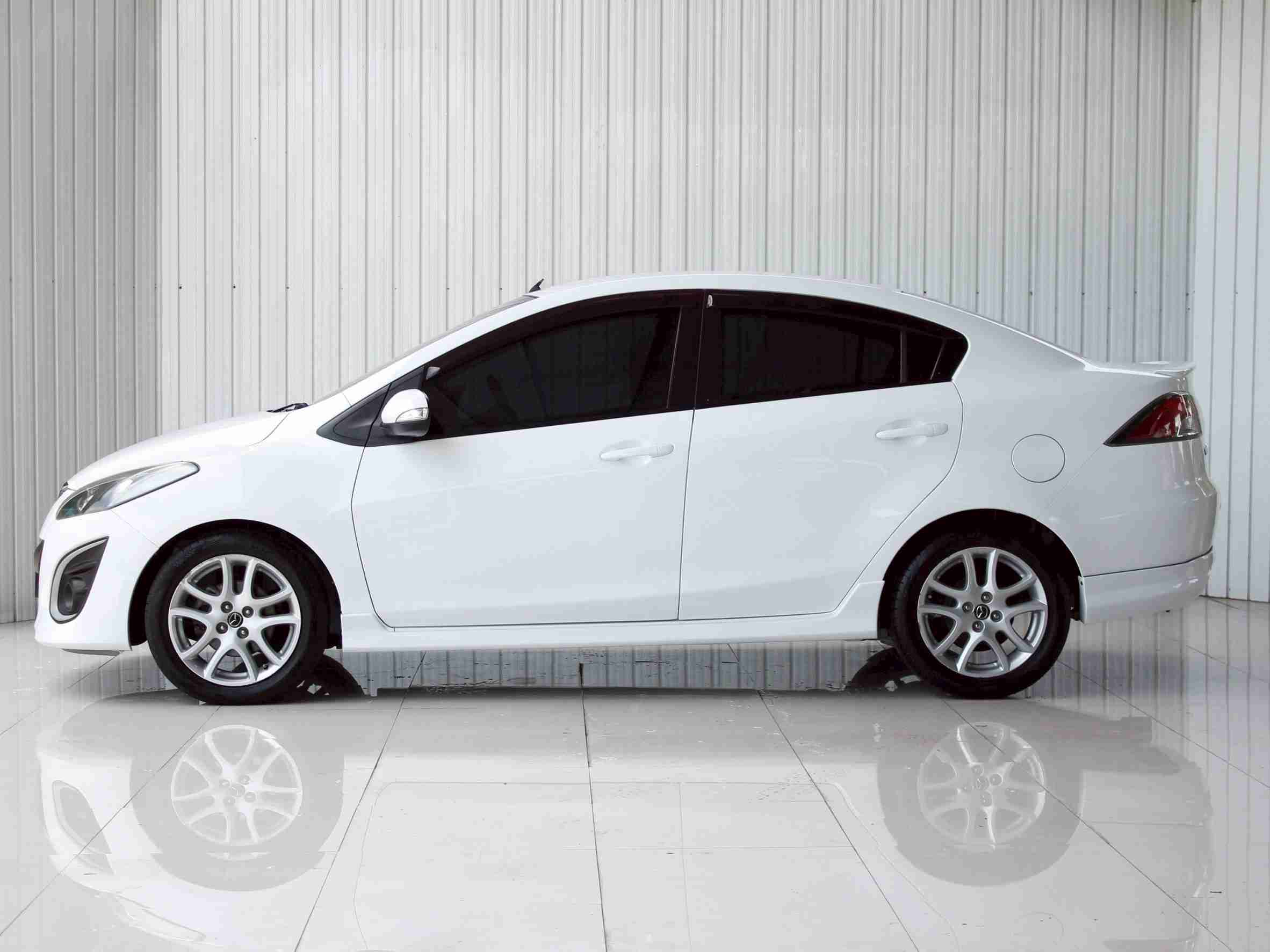 2012 MAZDA MAZDA2 1.5 Spirit