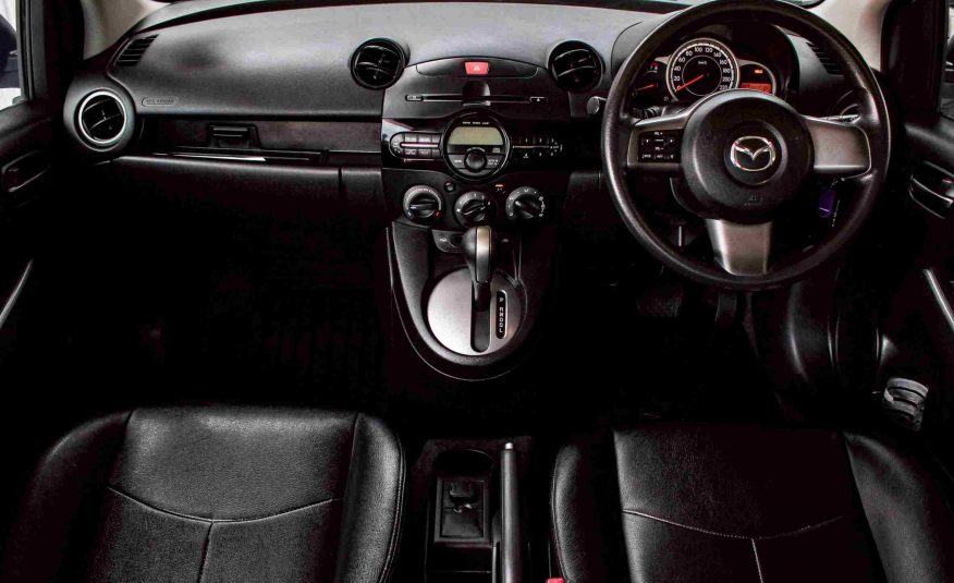 2012 MAZDA MAZDA2 1.5 Spirit
