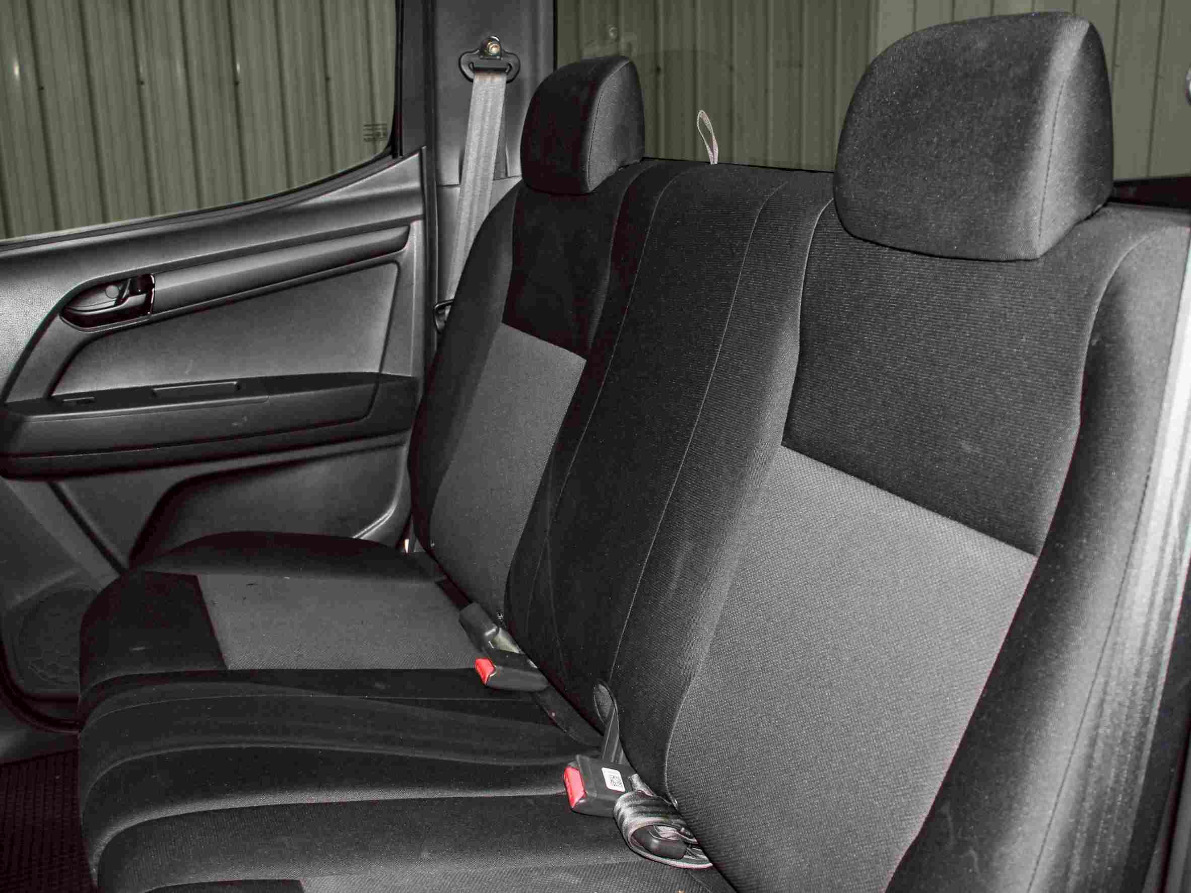 2018 ISUZU DMAX CAB-4 1.9 Ddi S