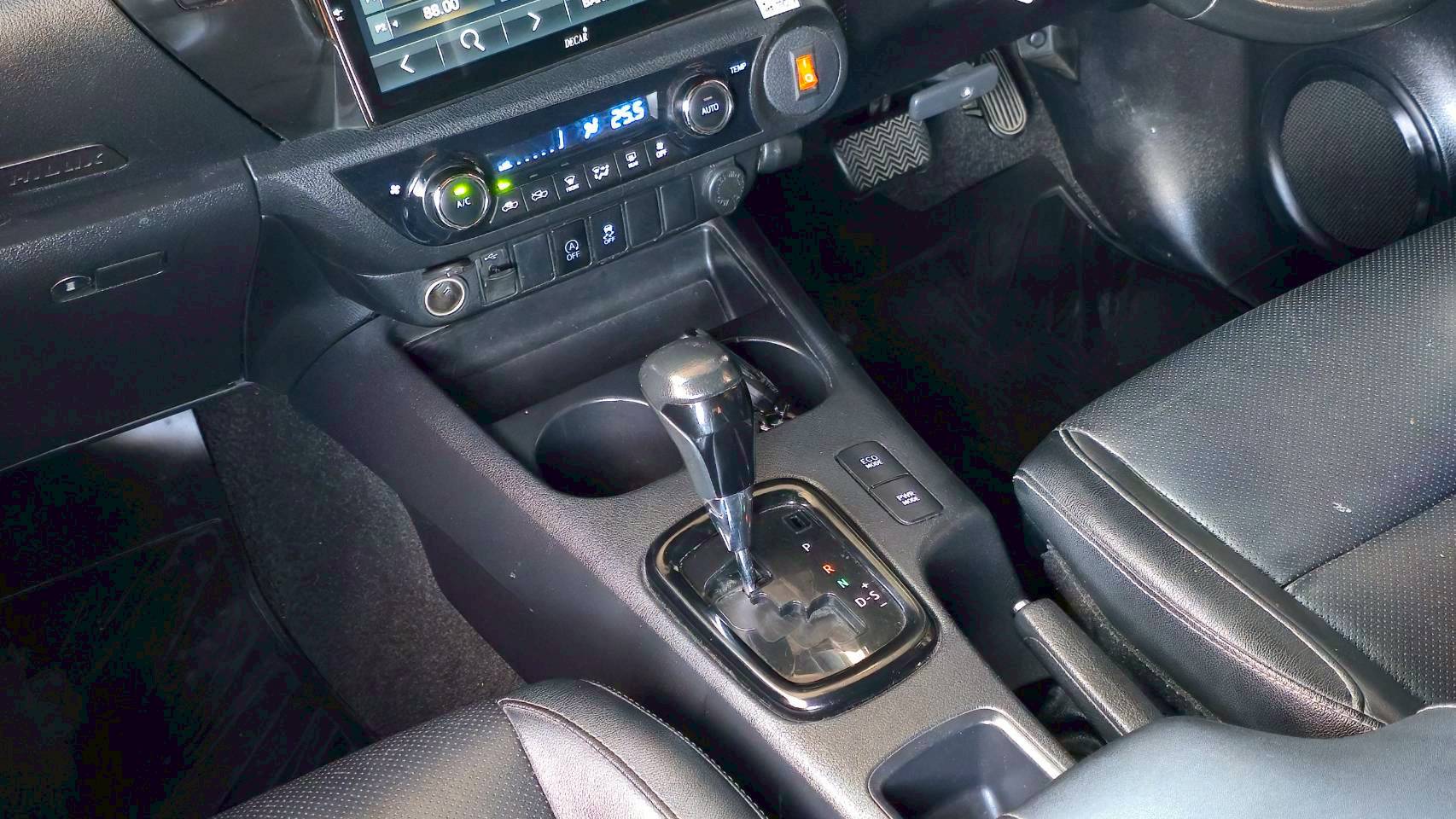 2018 TOYOTA HILUX REVO 2.8 PRERUNNER DOUBLE CAB