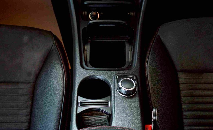 2013 Benz A250 AMG Sport 2.0 W176 Sport Hatchback