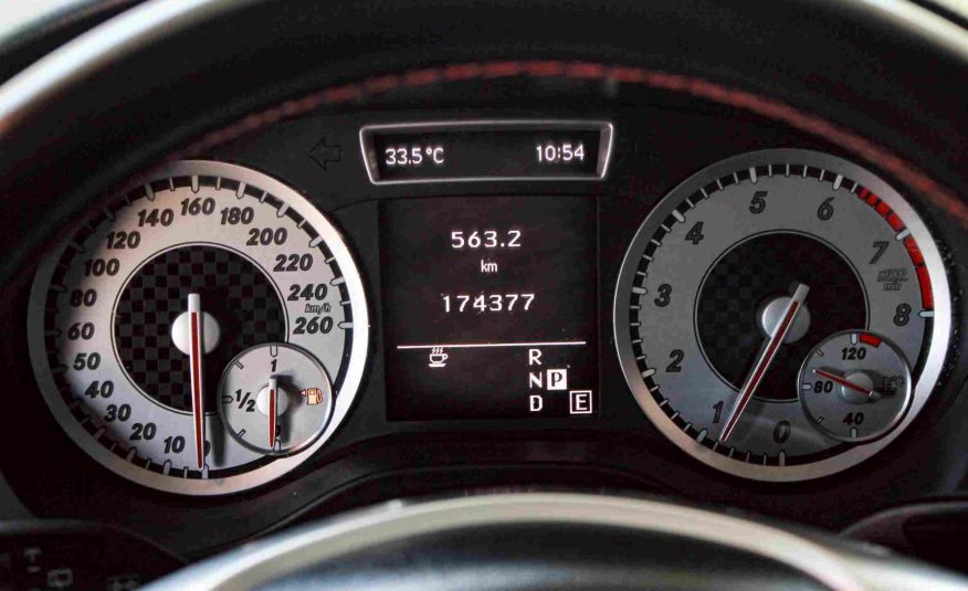 2013 Benz A250 AMG Sport 2.0 W176 Sport Hatchback