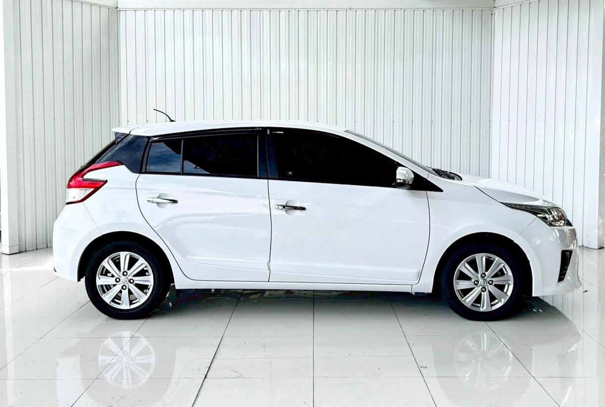 2014 TOYOTA YARIS 1.2 G