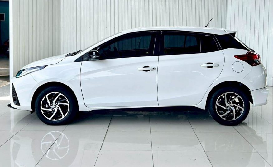 2022 TOYOTA YARIS 1.2 SPORT