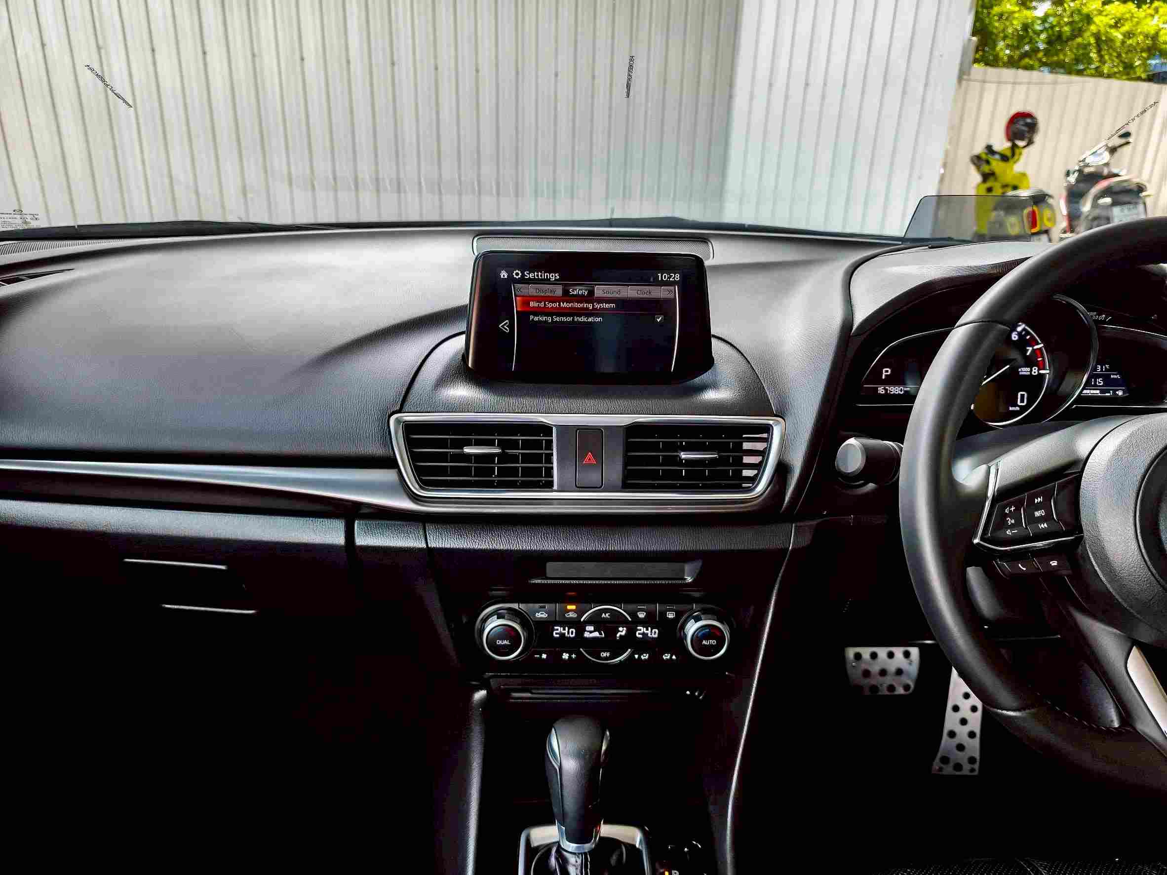 2019 MAZDA MAZDA3 2.0 S