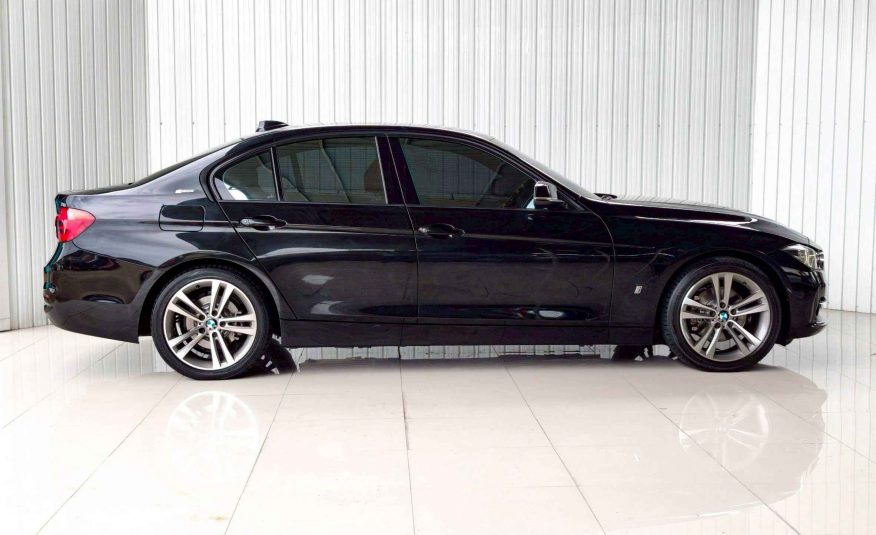 2018 BMW SERIES 3 330e