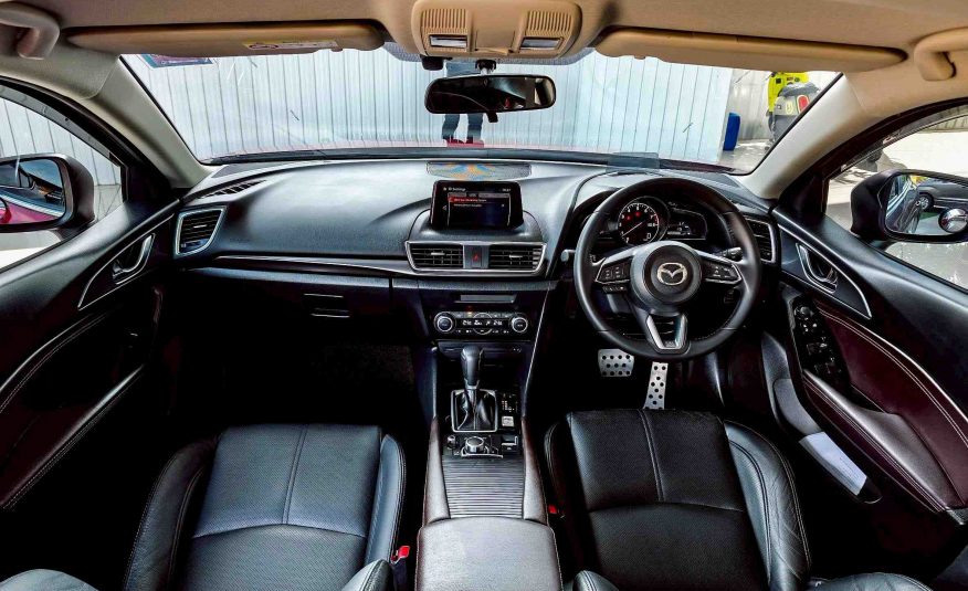2019 MAZDA MAZDA3 2.0 S