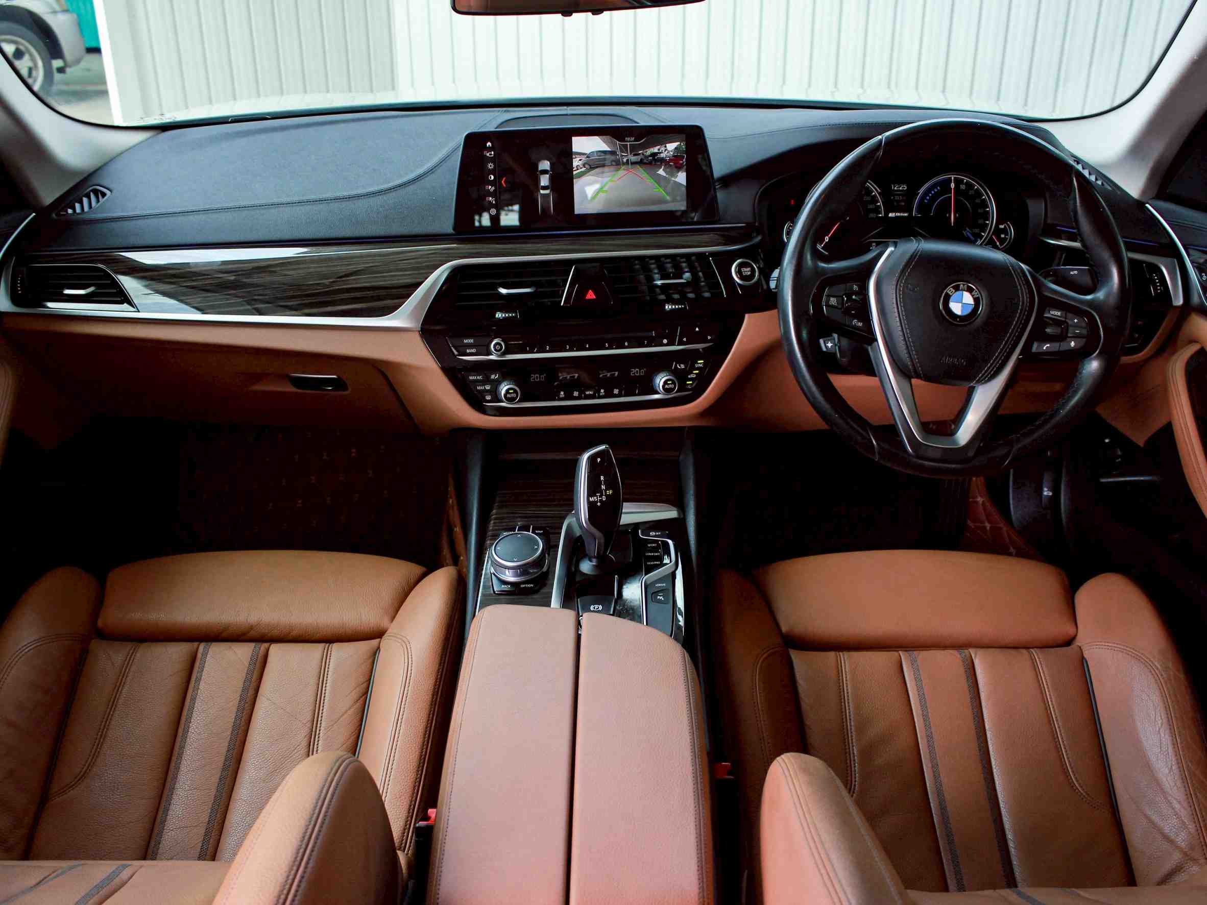 2019 BMW SERIES 5 530e 2.0 HIGHLINE