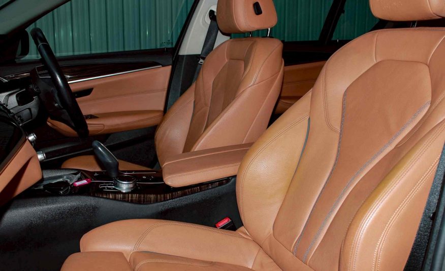 2019 BMW SERIES 5 530e 2.0 HIGHLINE