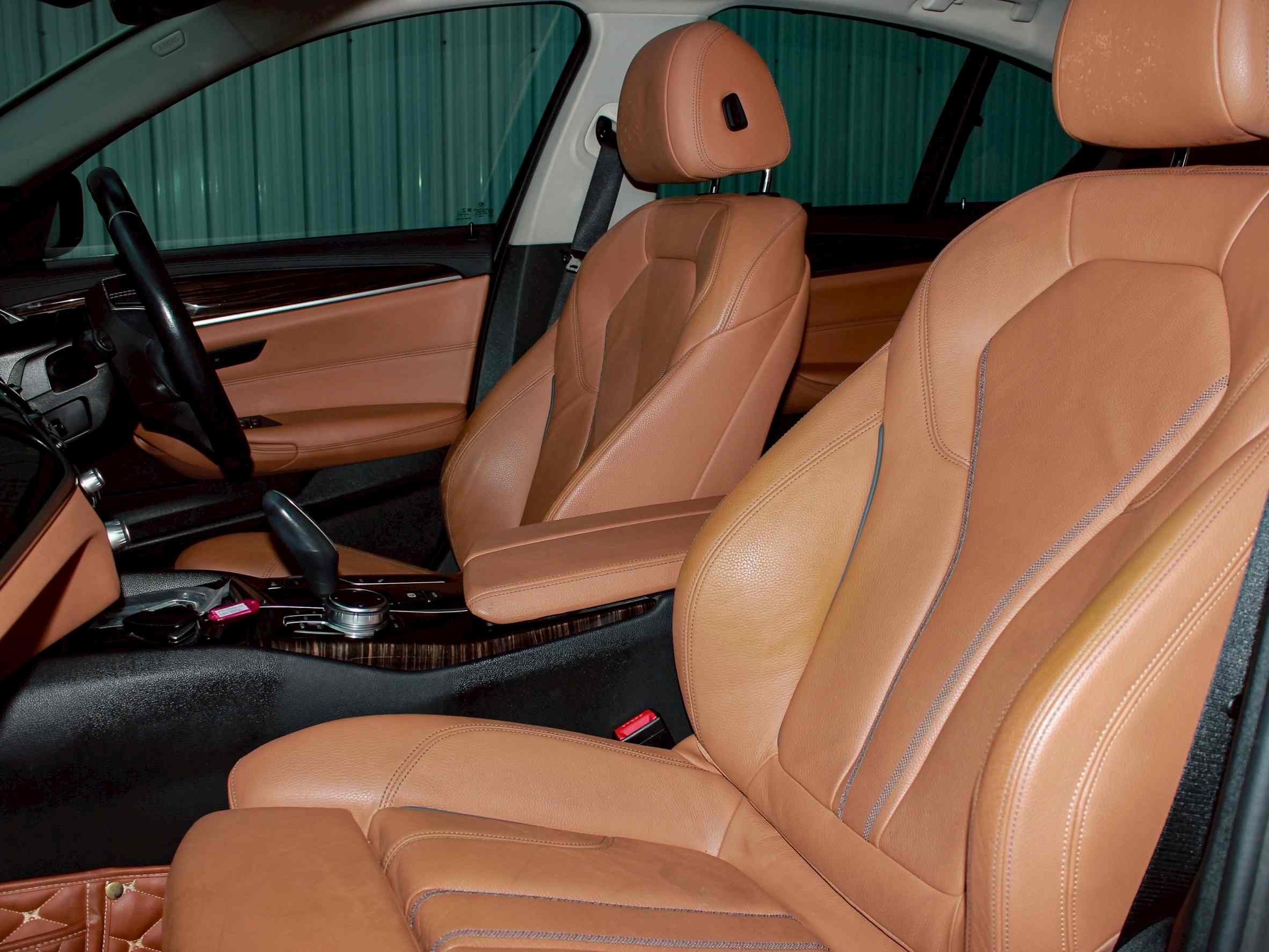2019 BMW SERIES 5 530e 2.0 HIGHLINE
