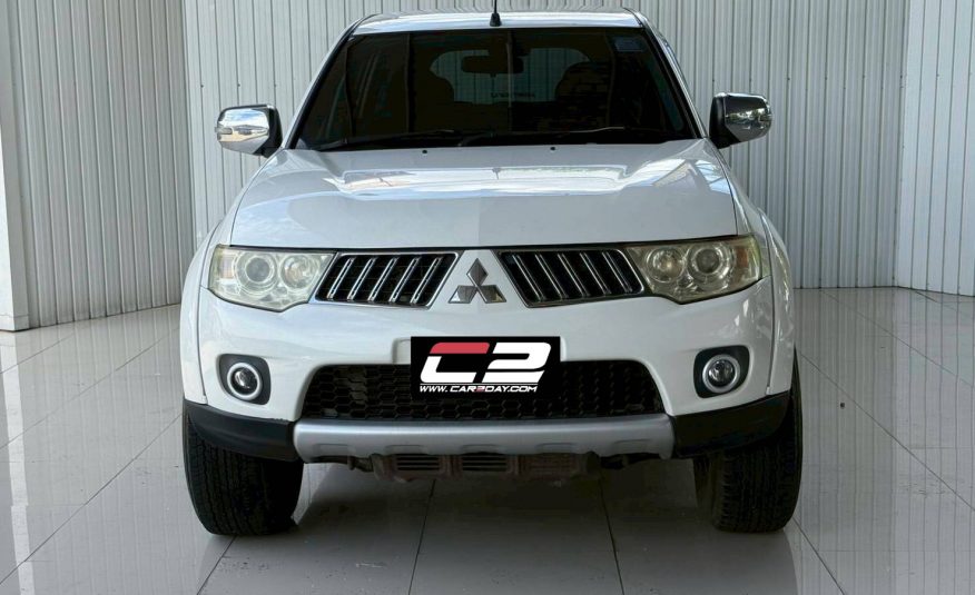 2013 MITSUBISHI PAJERO SPORT 2.5 GLS