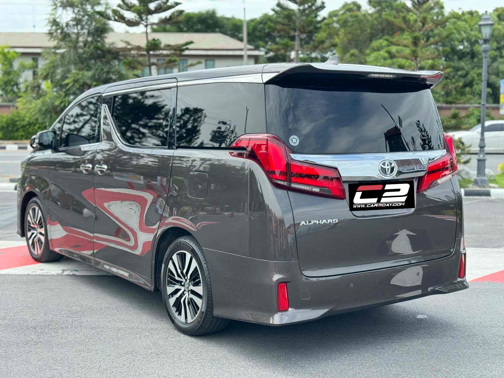 2021 Toyota Alphard 2.5 SC Package