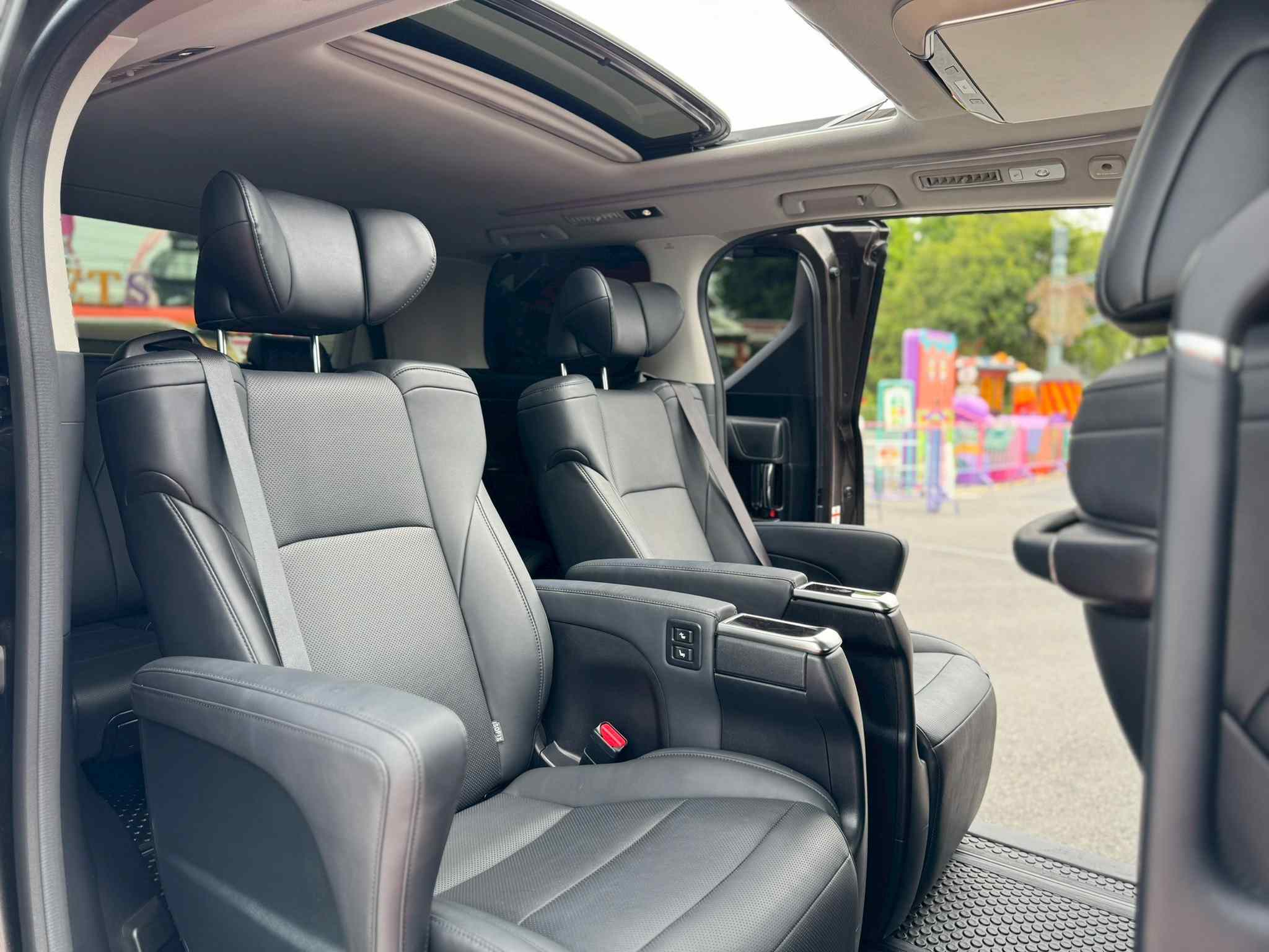 2021 Toyota Alphard 2.5 SC Package