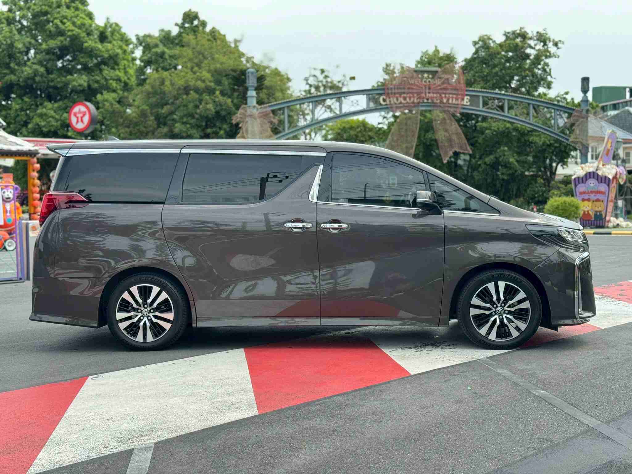 2021 Toyota Alphard 2.5 SC Package