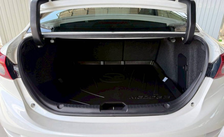 2015 MAZDA MAZDA3 2.0 S