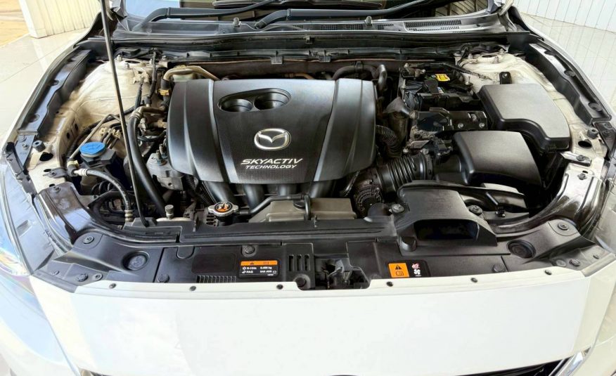 2015 MAZDA MAZDA3 2.0 S