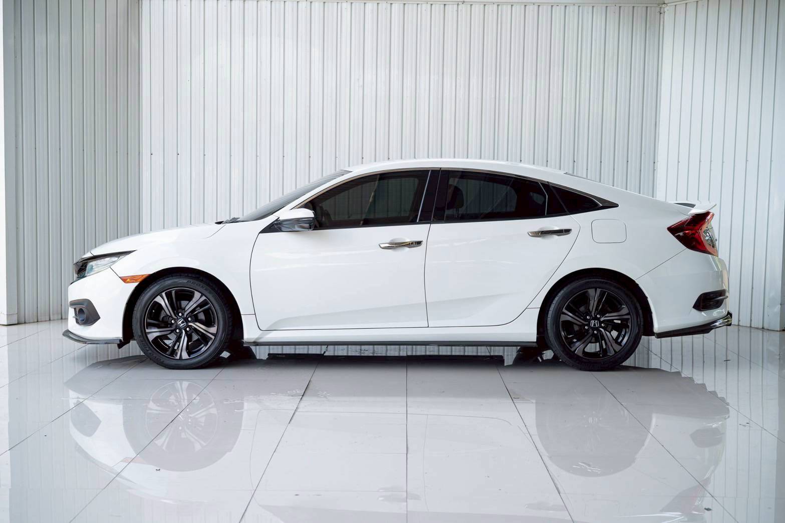 2018 HONDA CIVIC 1.5 TURBO RS