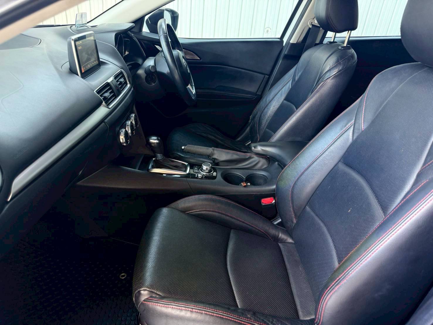 2015 MAZDA MAZDA3 2.0 S