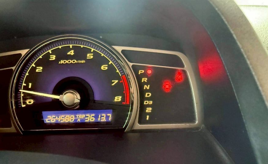 2011 HONDA CIVIC 1.8 E