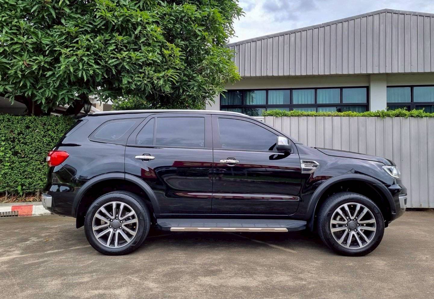 2020 Ford Everest 2.0 Bi-Turbo Titanium Plus 4 WD