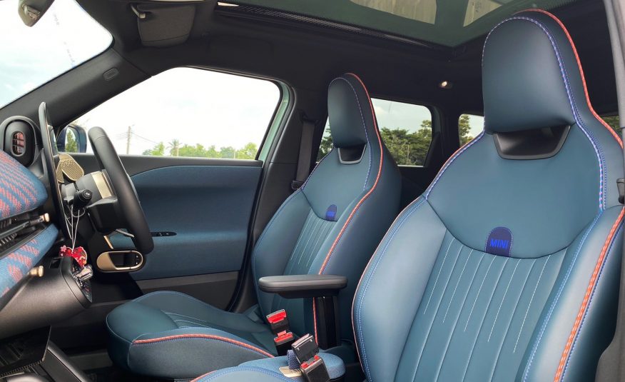 2025 MINI ACEMAN SE