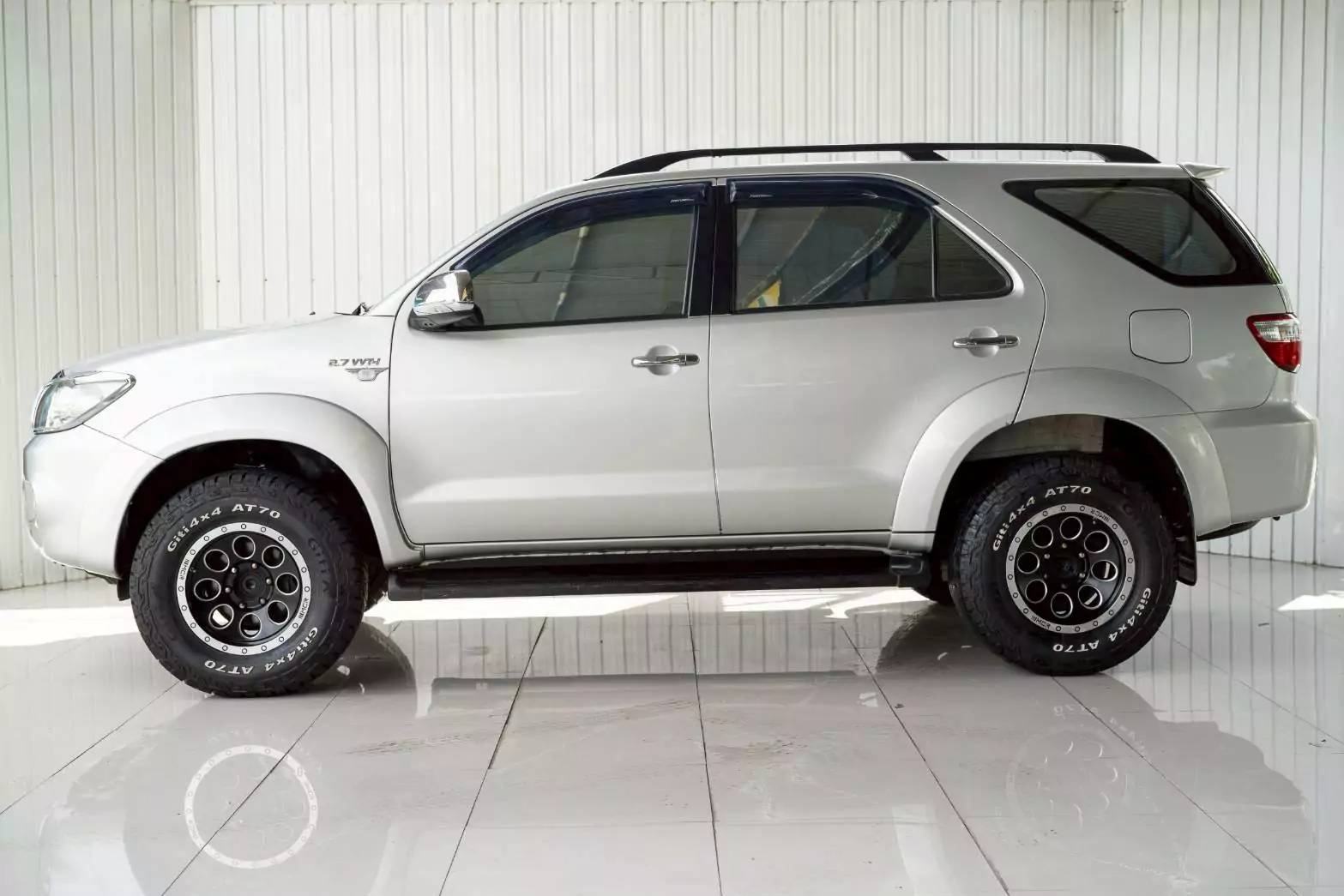 2010 TOYOTA FORTUNER 2.7 V