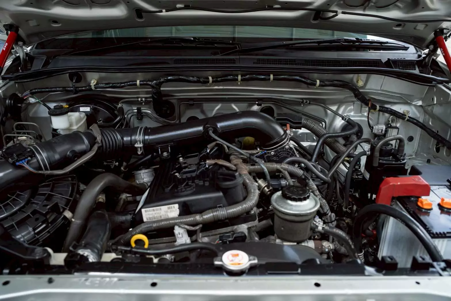 2010 TOYOTA FORTUNER 2.7 V