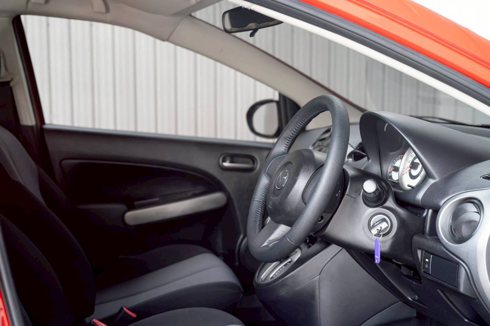 2011 MAZDA MAZDA2 1.5 Groove Sports