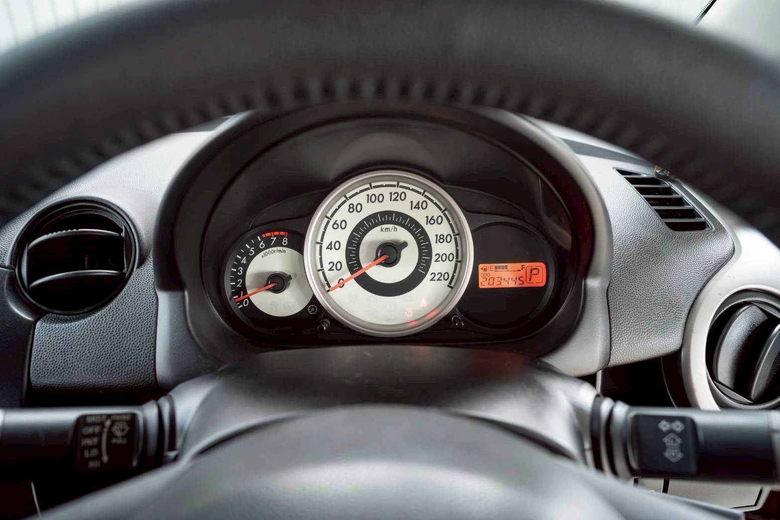 2011 MAZDA MAZDA2 1.5 Groove Sports