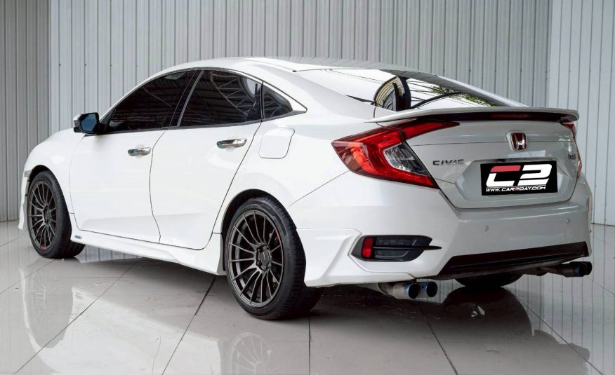 2017 HONDA CIVIC 1.5 TURBO RS
