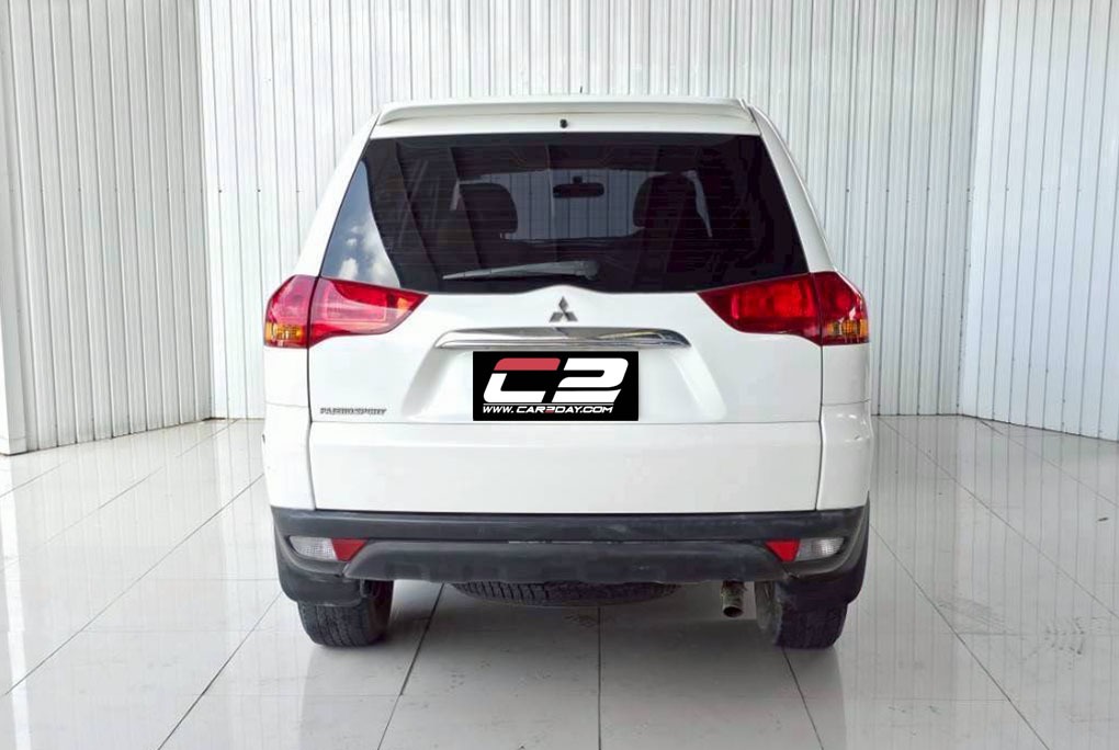 2013 MITSUBISHI PAJERO SPORT 2.4 GLS