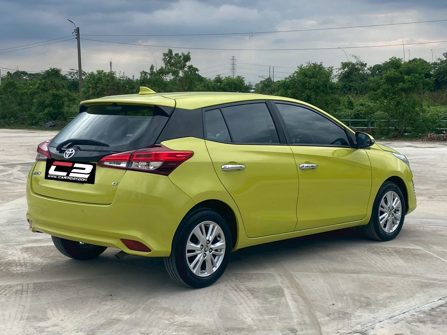 2017 TOYOTA YARIS Hatch 1.2 G TOP CVT