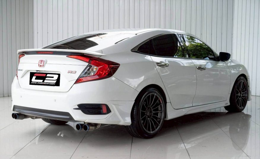 2017 HONDA CIVIC 1.5 TURBO RS